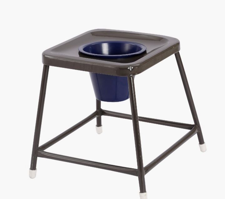 Commode stool with pan